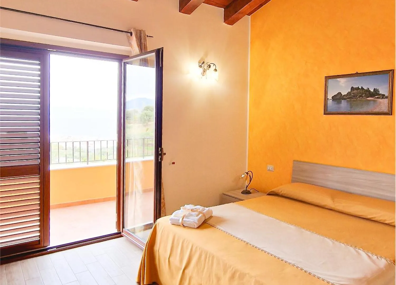 Farm stay Agriturismo Bella Vista - Da Carmelo Santa Teresa Di Riva